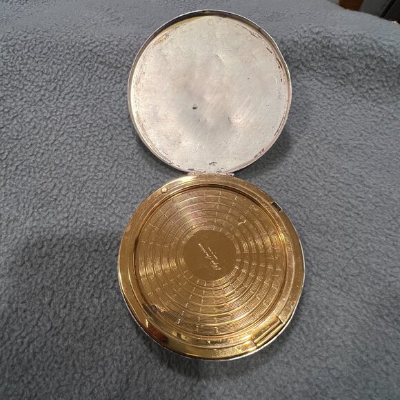 Collectible Vintage Elgin American Compact - Two-Tone Gold Silver Art Deco Style - Picture 8 of 9